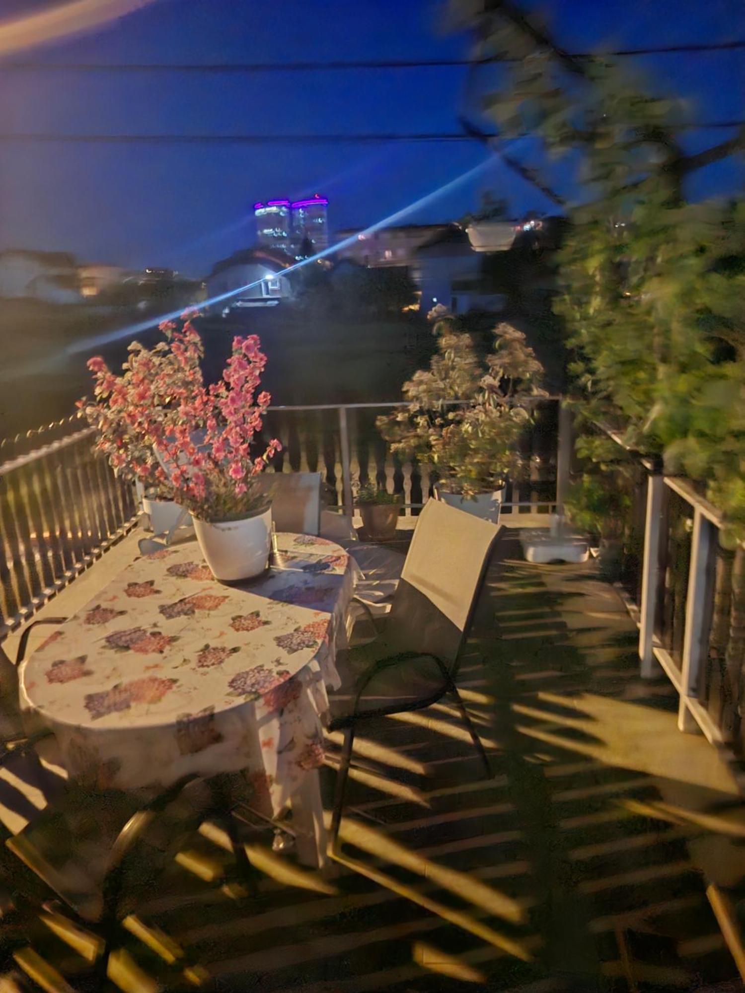 Zg Zapad Apartamento Zagreb Exterior foto